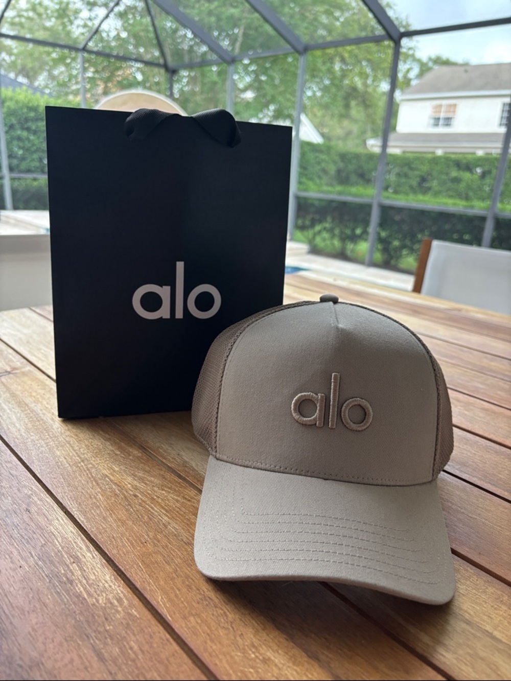 ALO Yoga District Trucker Hat in Gravel-Tan-Brown-New!
